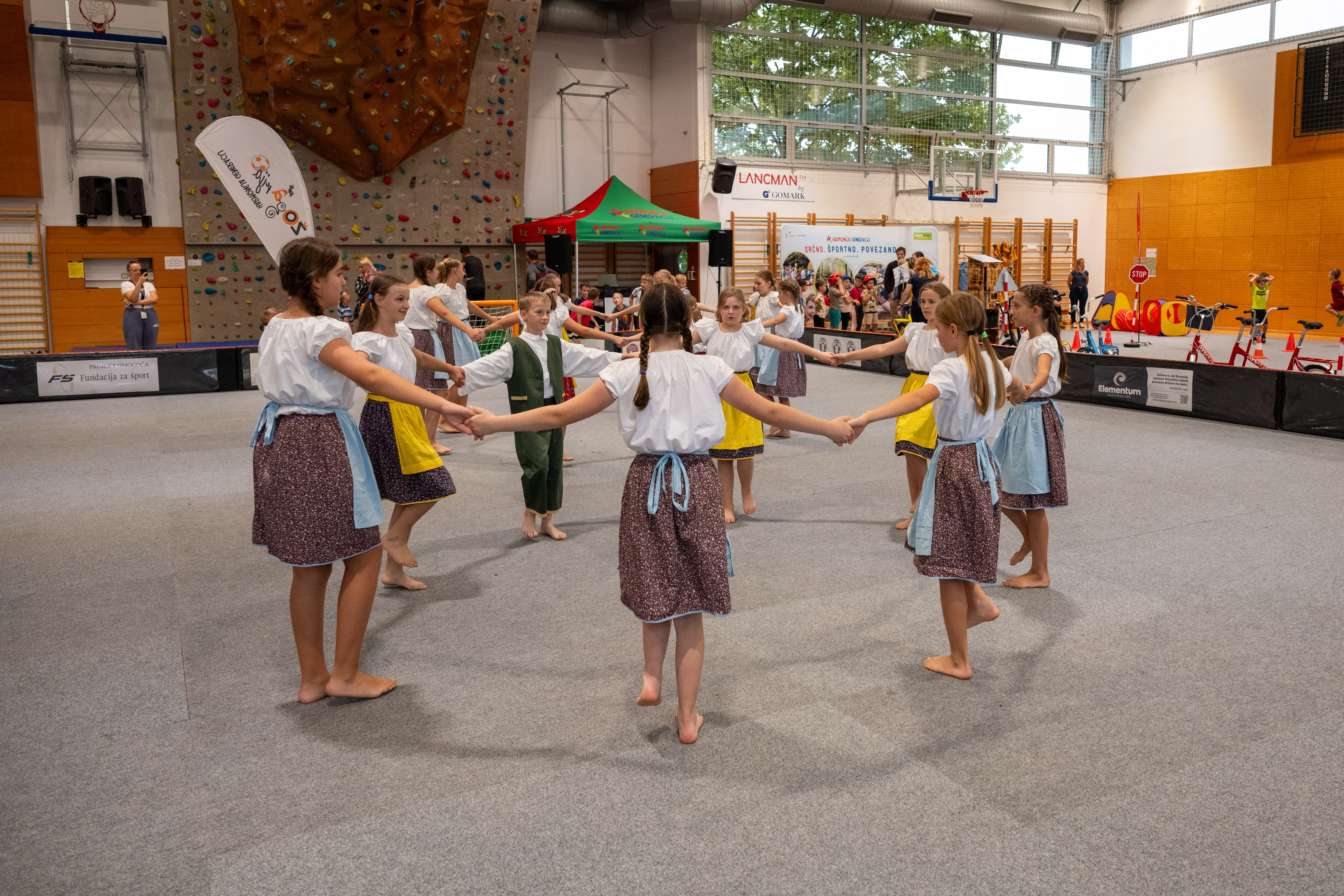 	✨ Harmonija generacij na Vranskem – Nepozabno veselje! ✨